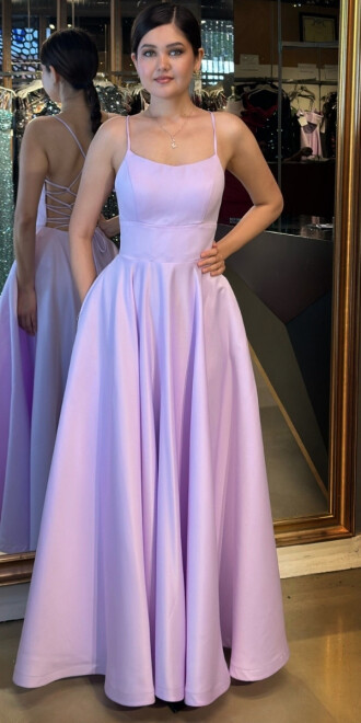 Açık Lila İp Askılı Sırt Dekolteli Kloş Etekli Saten Uzun Abiye Elbise 7590 