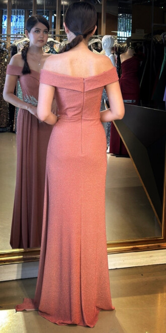 Bakır Madonna Yaka Taş Detaylı Yırtmaçlı Düz Kesim Simli Uzun Abiye Elbise 7566 - 5