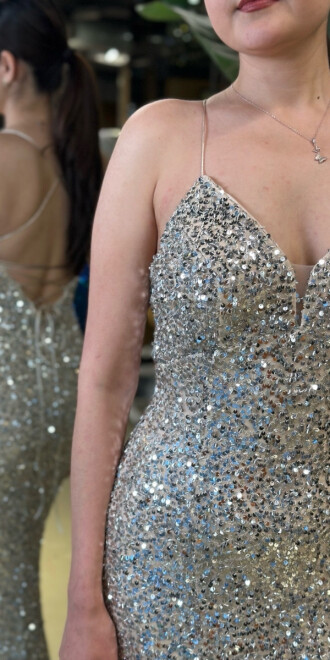 Bej İp Askılı V Yaka Sırt Dekolteli Balık Etekli Pul Payet Uzun Abiye Elbise 7714 - 4