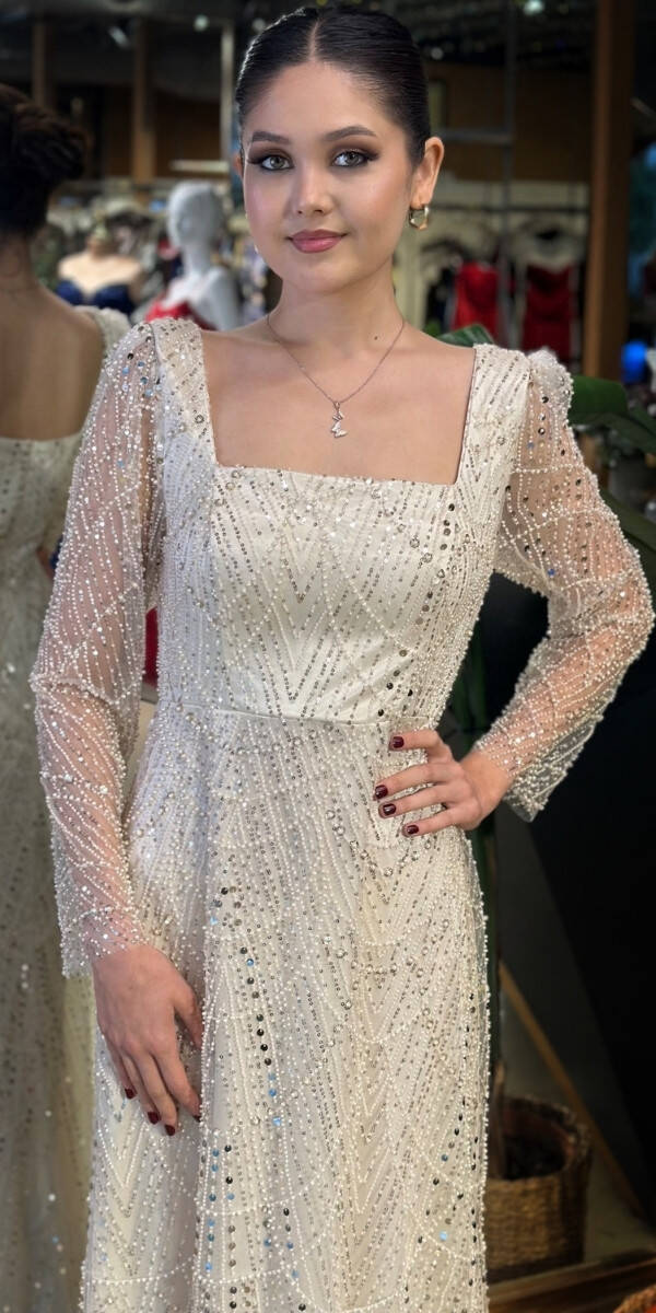 Bej Kare Yaka Uzun Kollu Kloş Etekli Pullu Boncuklu Uzun Abiye Elbise 11047-02 - 3