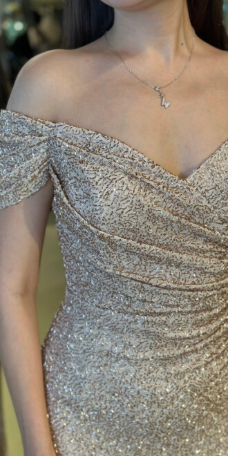 Bej Madonna Yaka Düz Kesim Pullu Boncuklu Uzun Abiye Elbise 11023 - 4