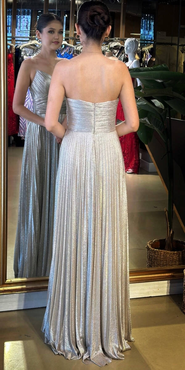 Bej Straplez Yaka Kloş Etekli Jakarlı Uzun Abiye Elbise 11080 - 5