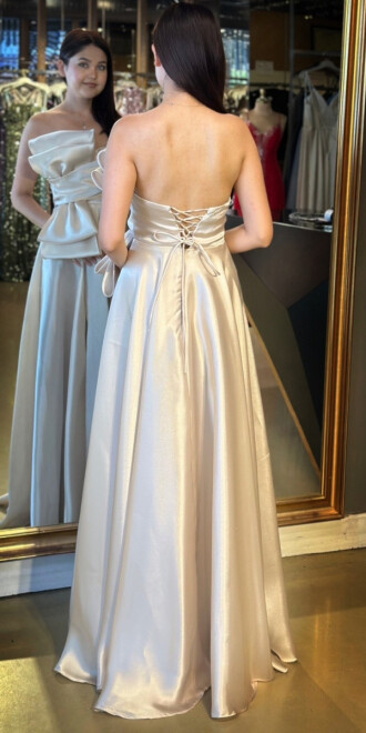 Bej Straplez Yaka Yırtmaçlı Kloş Etekli Organze Uzun Abiye Elbise 7679 - 5