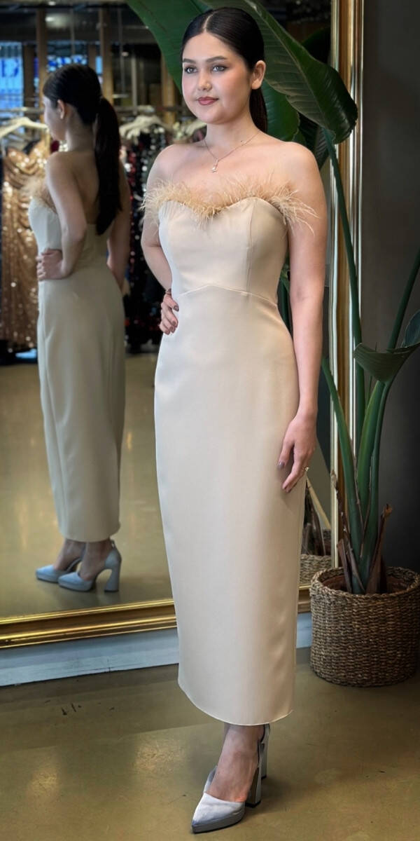 Bej Tüy Detaylı Yırtmaçlı Düz Kesim Krep Midi Abiye Elbise 7765 - 2