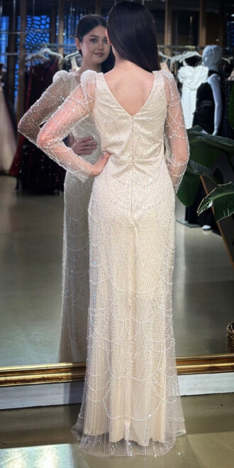 Bej V Yaka Uzun Kollu Düz Kesim Pullu Boncuklu Uzun Abiye Elbise 11001-07 - 5