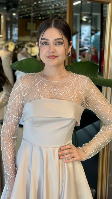 Bej Yuvarlak Yaka Uzun Kollu Kloş Etekli Saten Midi Abiye Elbise 11139-04 - 3