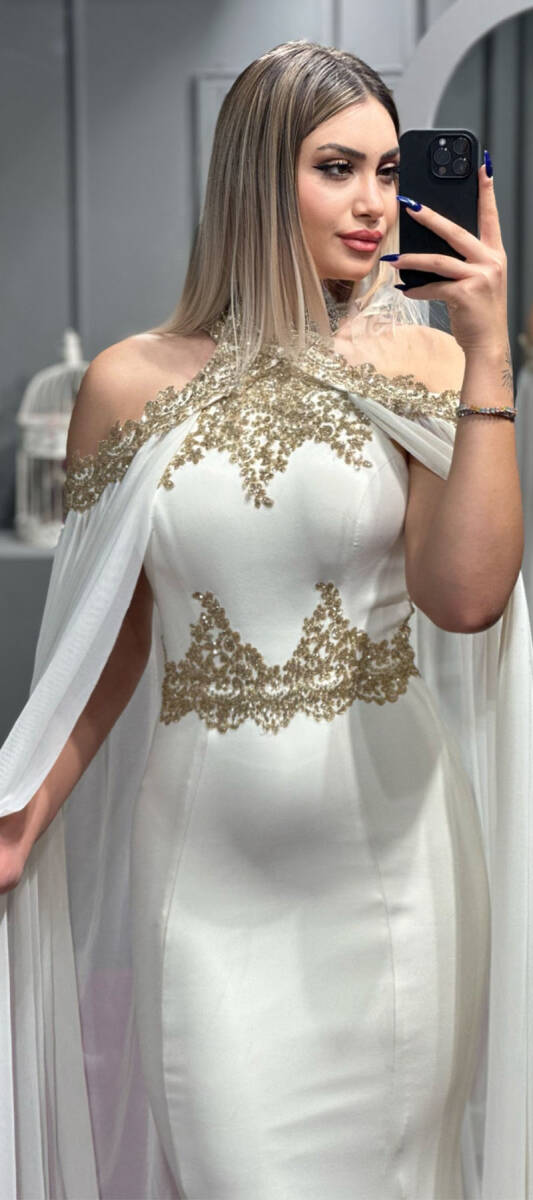 Krem Dantel Detaylı Balık Etekli Krep Uzun Abiye Elbise 6276 - 2