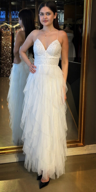 Beyaz İp Askılı Boncuk İşlemeli Sırt Dekolteli Kloş Etekli Tül Uzun Abiye Elbise 7588 - abiyeniall