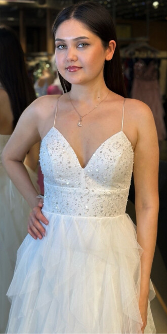 Beyaz İp Askılı Boncuk İşlemeli Sırt Dekolteli Kloş Etekli Tül Uzun Abiye Elbise 7588 - 3