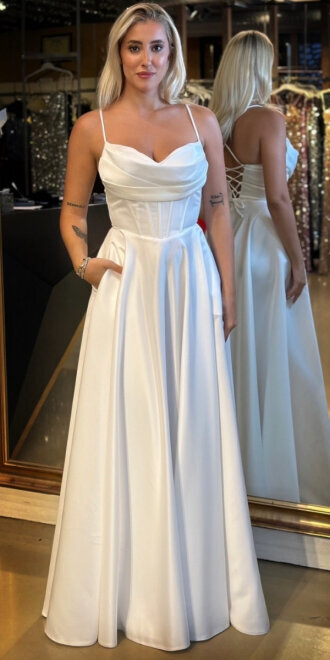 Beyaz İp Askılı Sırt Dekolteli Kloş Etekli Saten Uzun Abiye Elbise 7783 - abiyeniall