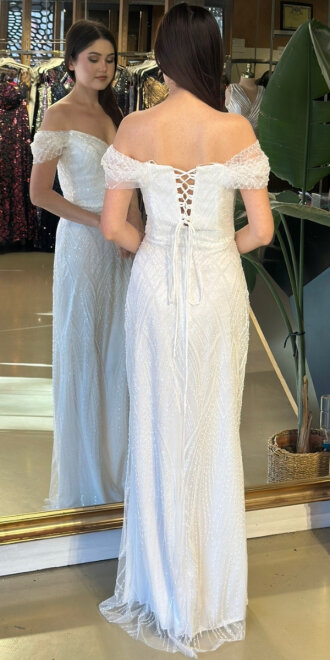 Kırık Beyaz Madonna Yaka Sırt Dekolteli Düz Kesim Pullu Boncuklu Uzun Abiye Elbise 11044-11 - 5