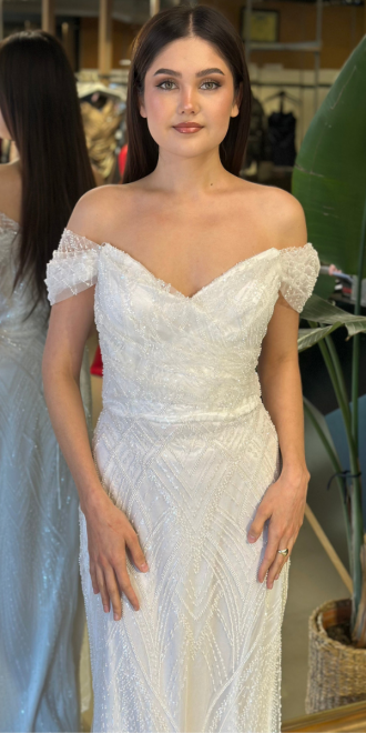 Kırık Beyaz Madonna Yaka Sırt Dekolteli Düz Kesim Pullu Boncuklu Uzun Abiye Elbise 11044-11 - 3