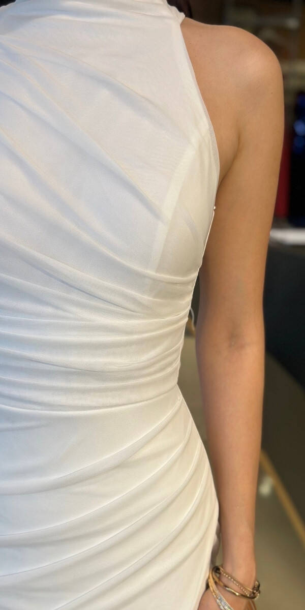 Beyaz Halter Yaka Yırtmaçlı Düz Kesim Likralı Tül Uzun Abiye Elbise 11084-14 - 4