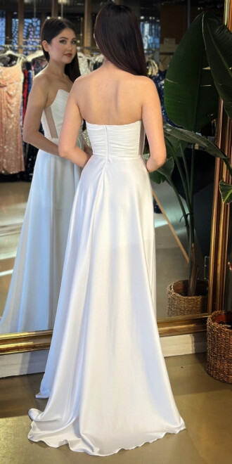 Beyaz Straplez Yaka Anvelop Yırtmaçlı Kloş Etekli Saten Uzun Abiye Elbise 11095-11 - 5