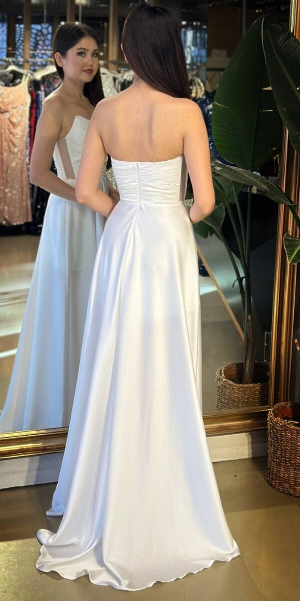 Beyaz Straplez Yaka Anvelop Yırtmaçlı Kloş Etekli Saten Uzun Abiye Elbise 11095-11 - 5