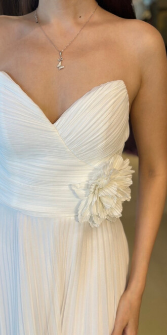 Beyaz Straplez Yaka Çiçek Detaylı Kloş Etekli Tül Uzun Abiye Elbise 11003 - 4