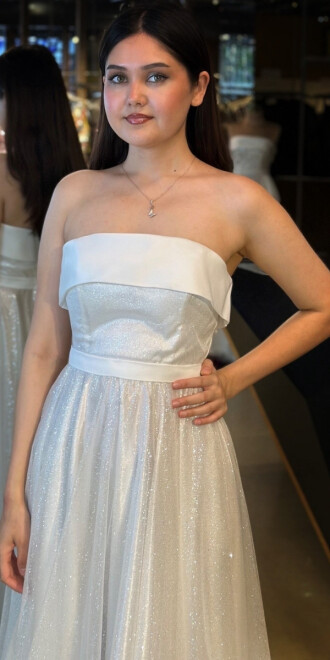 Beyaz Straplez Yaka Kloş Etekli Tül Uzun Abiye Elbise 7743 - 2