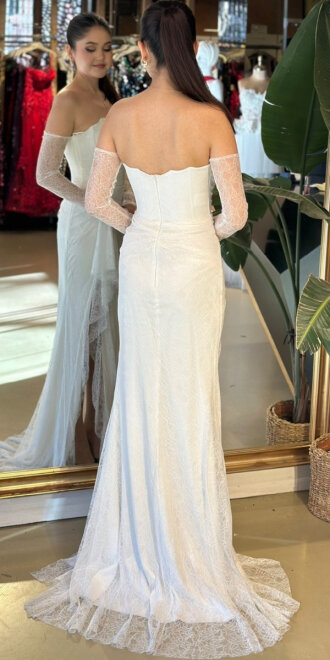 Beyaz Straplez Yaka Uzun Kollu Anvelop Yırtmaçlı Düz Kesim Likralı Dantel Uzun Abiye Elbise 11204-02 - 5