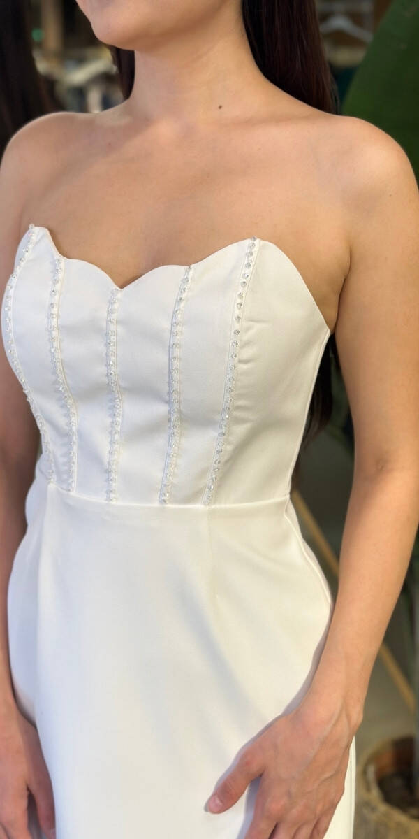 Beyaz Straplez Yaka Yırtmaçlı Düz Kesim Krep Midi Abiye Elbise 11169-01 - 4