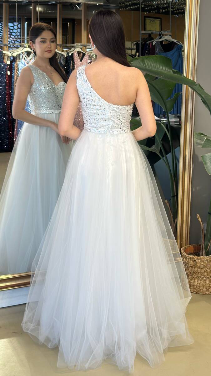 Beyaz Tek Omuzlu Kloş Etekli Tül Uzun Abiye Elbise 7423 - 2