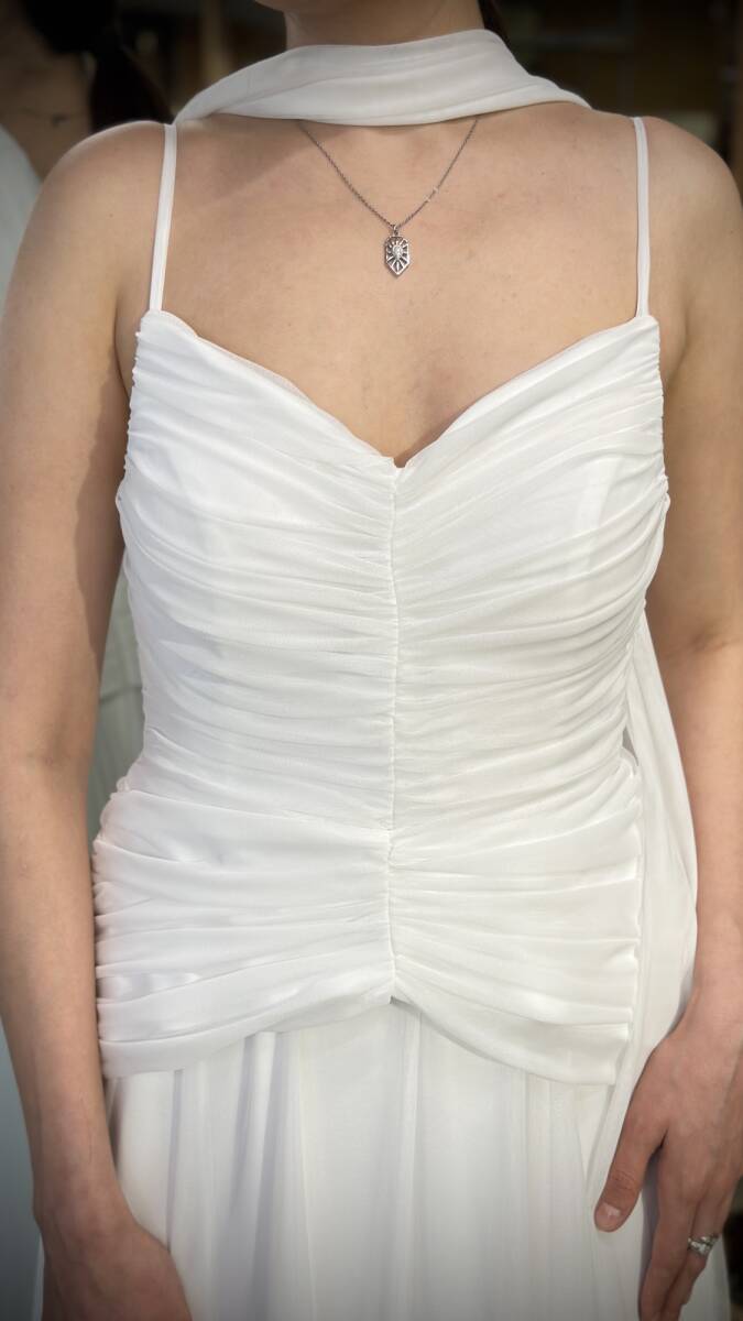 Beyaz V Yaka İp Askılı Pelerin Kloş Etekli Tül Uzun Abiye Elbise 11261-04 - 4