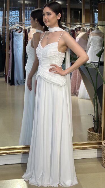 Beyaz V Yaka İp Askılı Pelerin Kloş Etekli Tül Uzun Abiye Elbise 11261-04 - 2