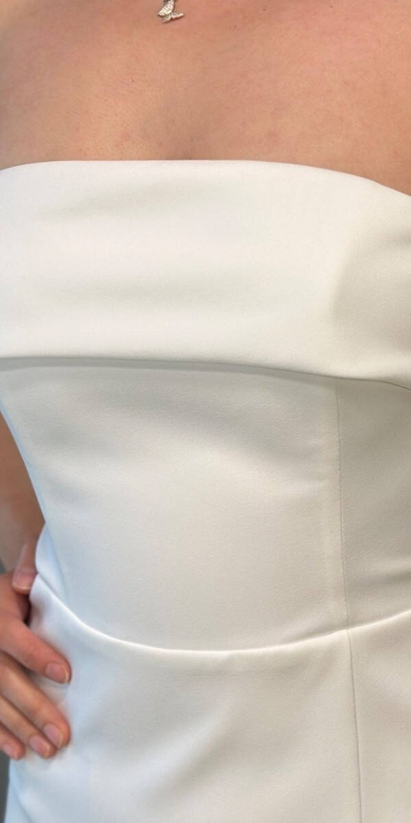 Beyaz Straplez Yaka Yırtmaçlı Düz Kesim Krep Midi Abiye Elbise 7692 - 4