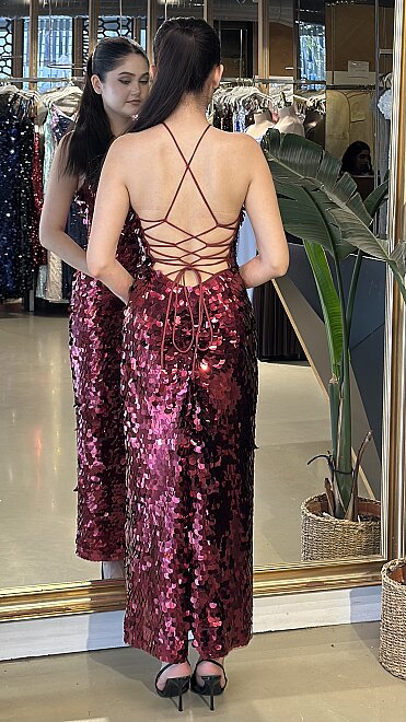 Bordo Halter Yaka Sırt Dekolteli Yırtmaçlı Düz Kesim Payet Midi Abiye Elbise 09-11042 - 5