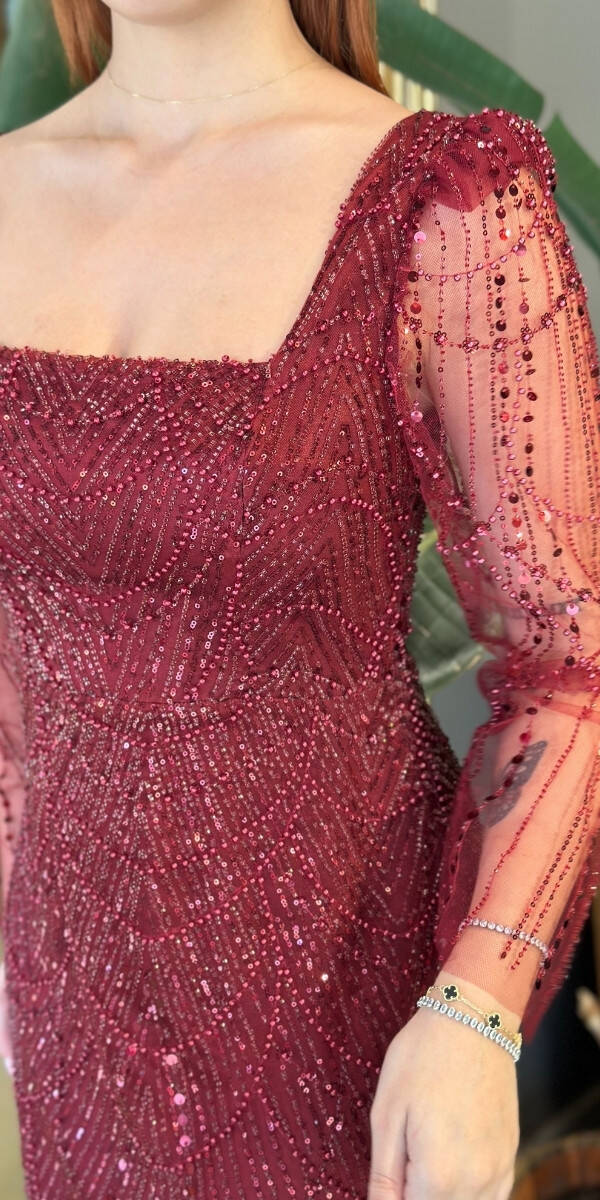 Bordo Kare Yaka Uzun Kollu Kloş Etekli Pullu Boncuklu Uzun Abiye Elbise 11047-18 - 4