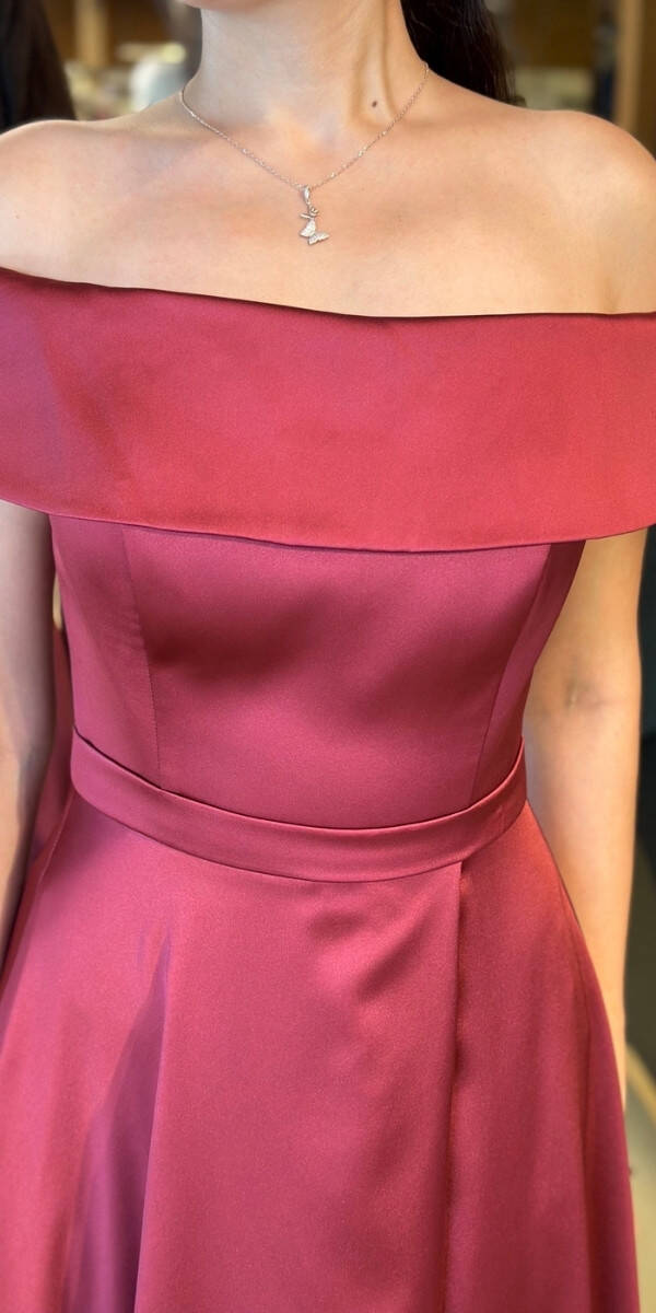 Bordo Madonna Yaka Kloş Etekli Saten Uzun Abiye Elbise 11067 - 4