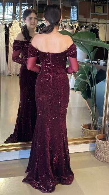 Bordo Madonna Yaka Uzun Kollu Pul Payet Uzun Abiye Elbise 11202-02 - 5