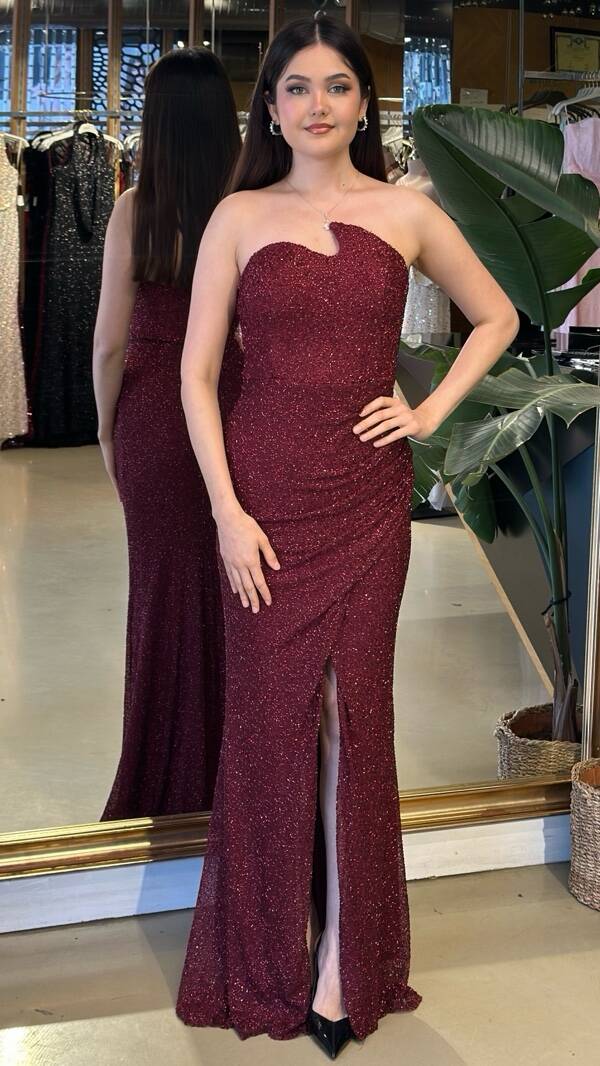 Bordo Straplez Yaka Anvelop Yırtmaçlı Likralı Pullu Boncuklu Uzun Abiye Elbise 11219-02 - 1