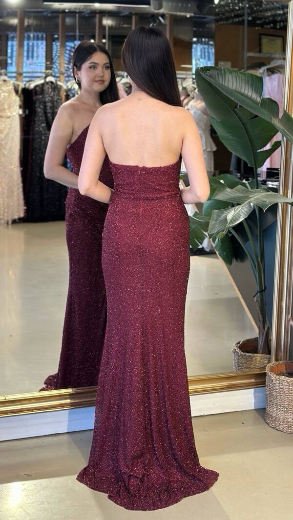 Bordo Straplez Yaka Anvelop Yırtmaçlı Likralı Pullu Boncuklu Uzun Abiye Elbise 11219-02 - 5