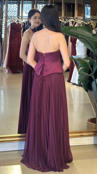 Bordo Straplez Yaka Çiçek Detaylı Kloş Etekli Tül Uzun Abiye Elbise 11153-04 - 5