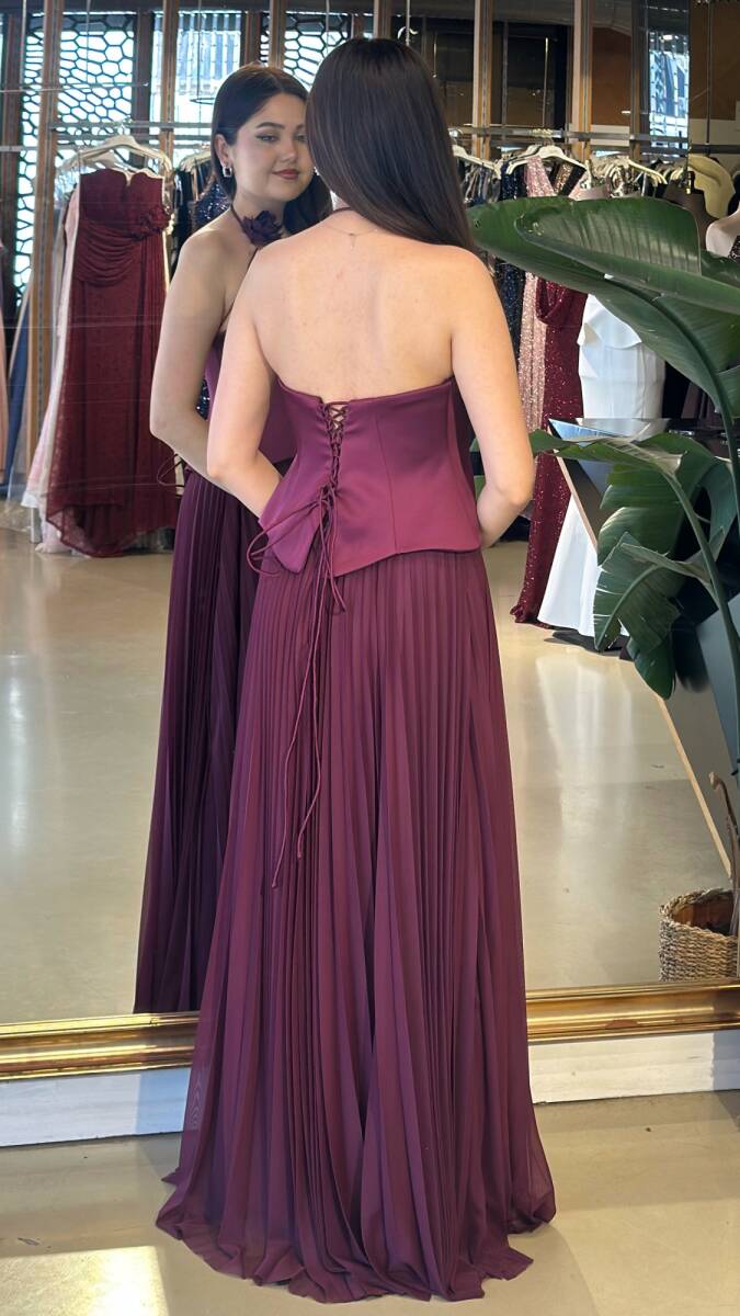 Bordo Straplez Yaka Çiçek Detaylı Kloş Etekli Tül Uzun Abiye Elbise 11153-04 - 5