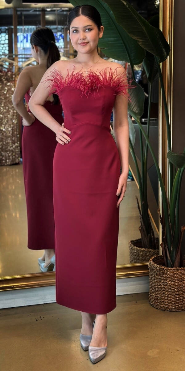 Bordo Tüy Detaylı Yırtmaçlı Düz Kesim Krep Midi Abiye Elbise 7765 - 1