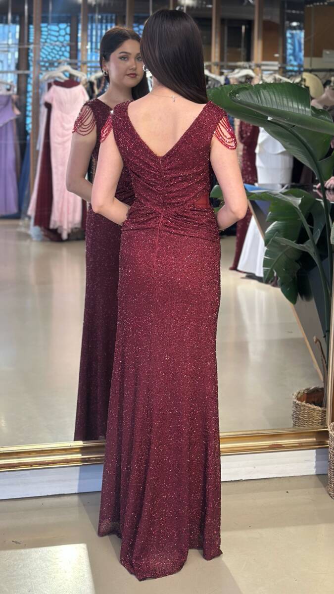 Bordo V Yaka Kalın Askı Yırtmaçlı Düz Kesim Likralı Pullu Boncuklu Uzun Abiye Elbise 11179-05 - 5