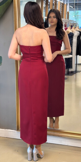 Bordo Straplez Yaka Yırtmaçlı Düz Kesim Krep Midi Abiye Elbise 7692 - 5