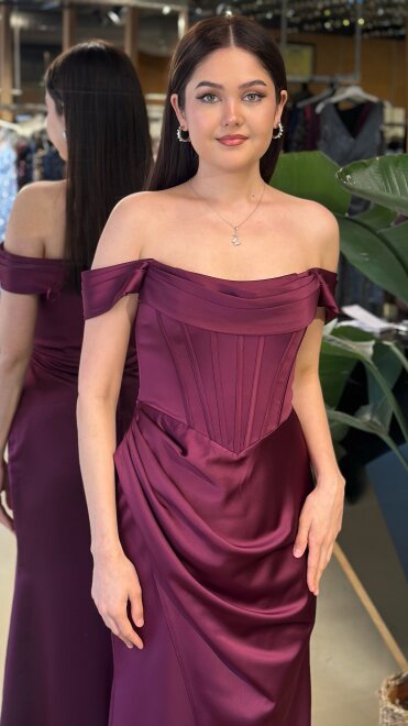 Damson Madonna Yaka Sırt Dekolteli Yırtmaçlı Düz Kesim Saten Uzun Abiye Elbise 11128-05 - 3