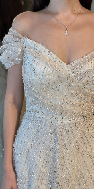 Ekru Sırt Dekolteli Düz Kesim Pullu Boncuklu Uzun Abiye Elbise 11044 - 6