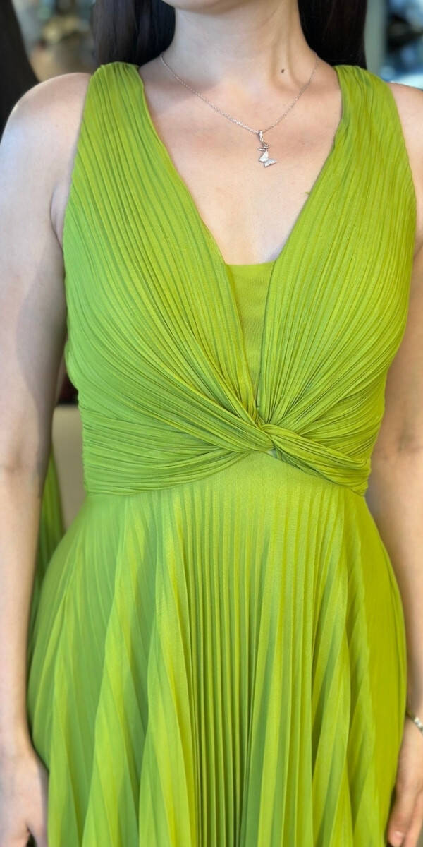 Fıstık Yeşili Kalın Askı Sırt Dekolteli Kloş Etekli Şifon Tül Uzun Abiye Elbise 7645 - 4