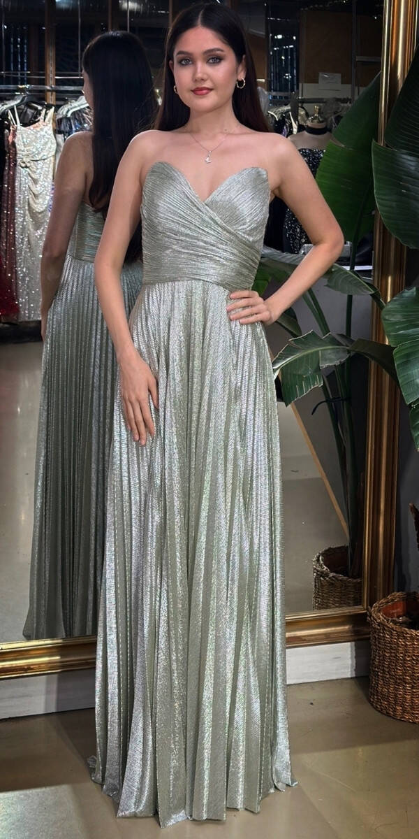 Fıstık Yeşili Straplez Yaka Kloş Etekli Jakarlı Uzun Abiye Elbise 11080-07 - 1