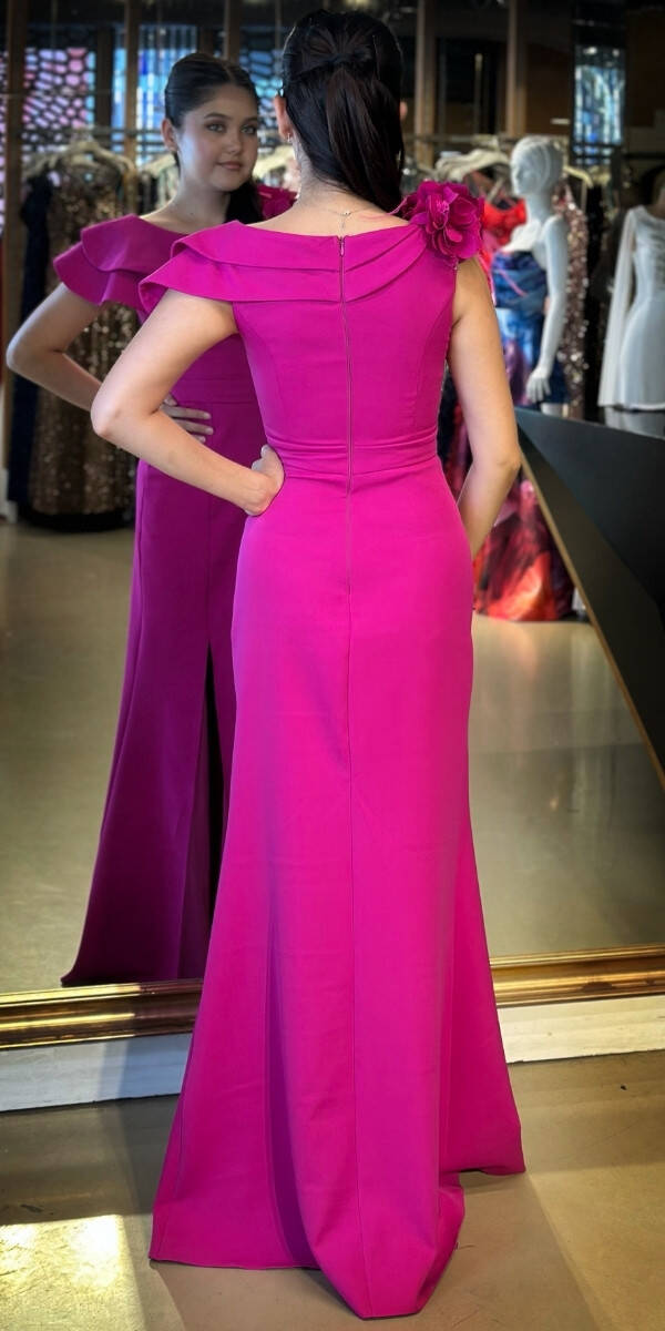 Fuşya Çiçek Detaylı Yırtmaçlı Düz Kesim Krep Uzun Abiye Elbise 11027 - 5