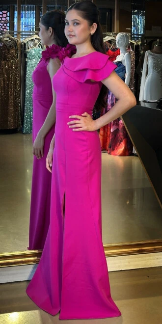 Fuşya Çiçek Detaylı Yırtmaçlı Düz Kesim Krep Uzun Abiye Elbise 11027 - 2