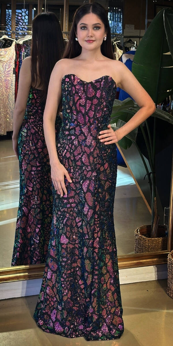 Fuşya Straplez Yaka Yırtmaçlı Düz Kesim Payet Uzun Abiye Elbise 11163-02 - 1