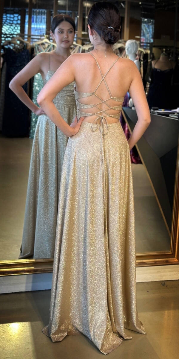 Gold İp Askılı Kare Yaka Sırt Dekolteli Kloş Etekli Simli Uzun Abiye Elbise 7780 - 5