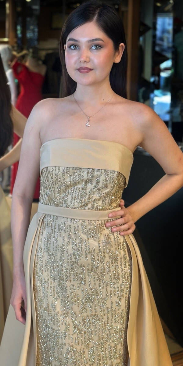 Gold Straplez Yaka Çıkarılabilir Kuyruklu Düz Kesim Simli Uzun Abiye Elbise 7699 - 3