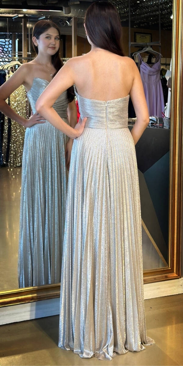 Gri Straplez Yaka Kloş Etekli Jakarlı Uzun Abiye Elbise 11080 - 5