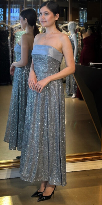 Gri Straplez Yaka Kloş Etekli Simli Midi Abiye Elbise 7776 - 2