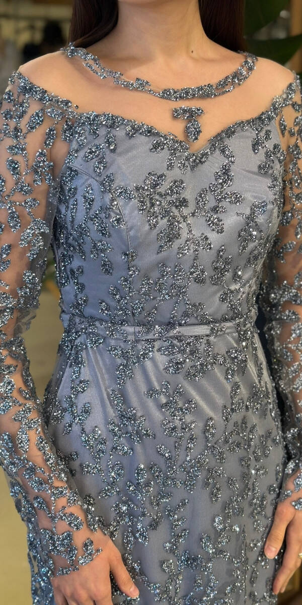 Gri Yuvarlak Yaka Uzun Kollu Düz Kesim Simli Uzun Abiye Elbise 11030-02 - 4